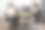商务团队在现代办公室与他们的同事进行视频会议图片下载