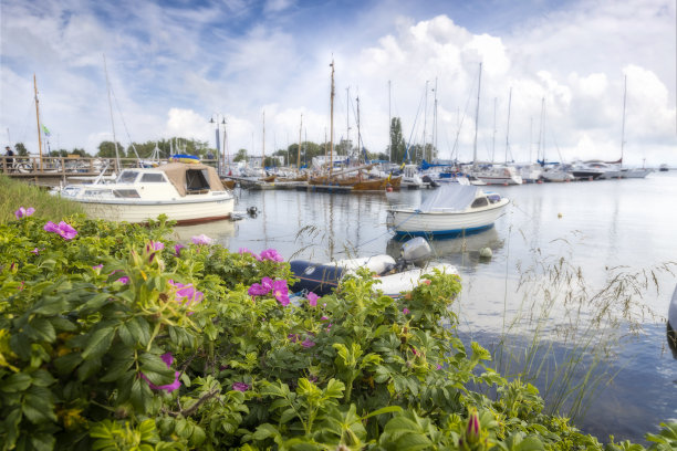 波兰假期-波罗的海沿岸的贾斯塔尼亚，一个赫尔半岛上的小旅游村庄图片下载