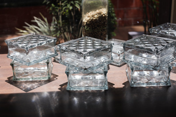 玻璃太图片下载