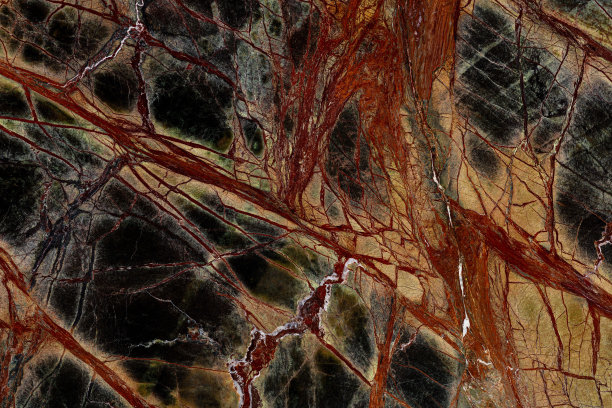 优秀的热带雨林绿色额外大理石背景，纹理在美丽的暗色调为您的内部。图片下载