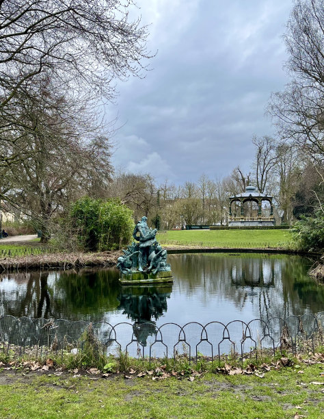 布鲁日阿斯特丽德女王公园公园图片下载