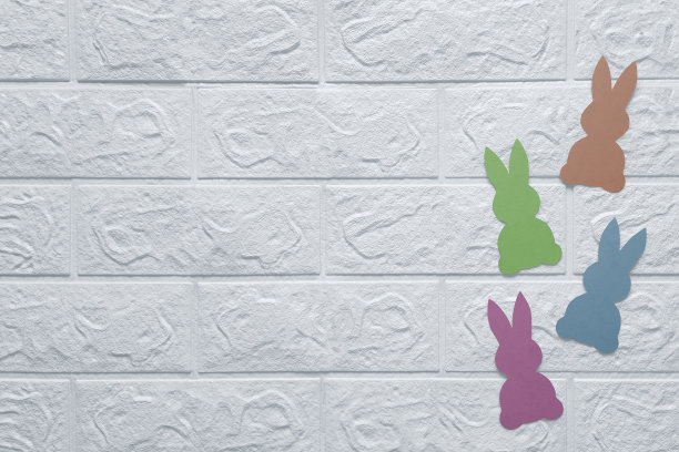 准备度假。适合儿童和成人的简单复活节工艺品。副本的空间。前视图。图片下载