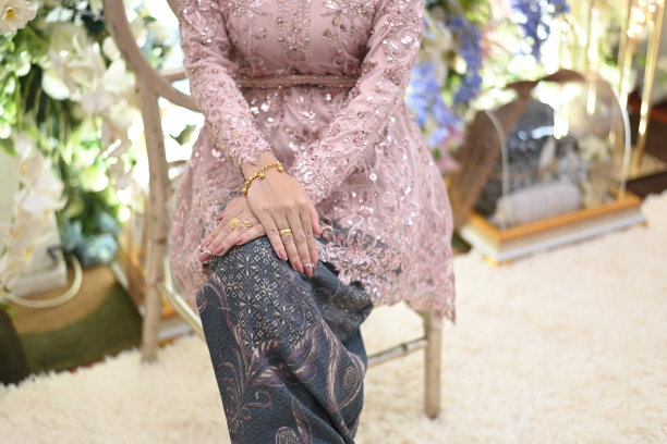 时尚订婚图片下载