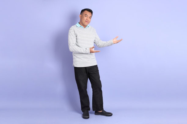 成年亚洲男人图片下载