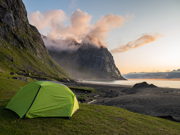 克瓦尔维卡海滩，挪威图片下载