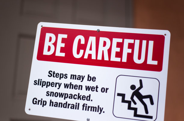 小心标志:台阶可能很滑图片下载