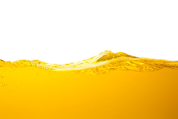 橙汁被隔离在白色背景上。健康新鲜饮品，天然波浪。特写视图。图片下载