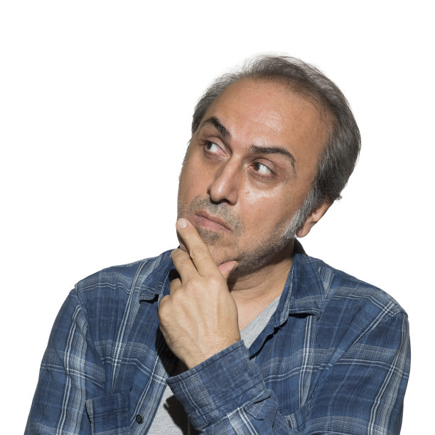 一个有思想的人的肖像图片下载