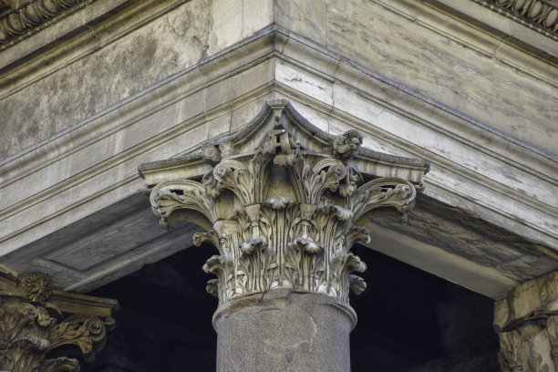 万神殿是一座古典罗马风格的寺庙，是古罗马时期的建筑。图片下载