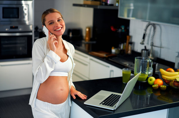 孕妇在家图片下载