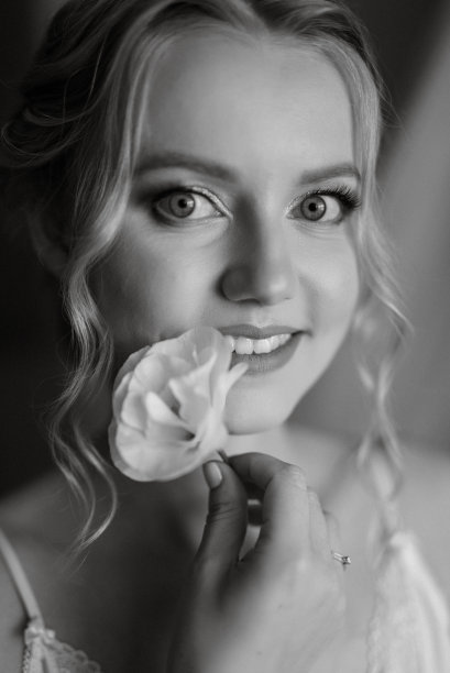 早晨的新娘与创造的形象图片下载