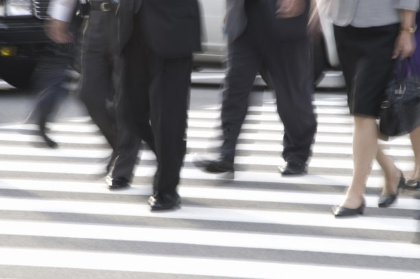 通勤的形象图片下载