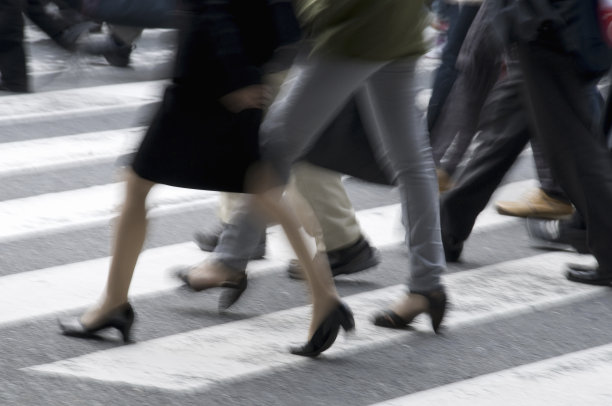 通勤的形象图片下载