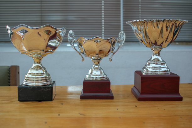 最佳球员的奖杯图片下载