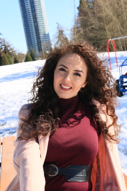 晴朗的冬日图片下载