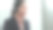 热情的女服务员为顾客提供周到的服务。图片下载