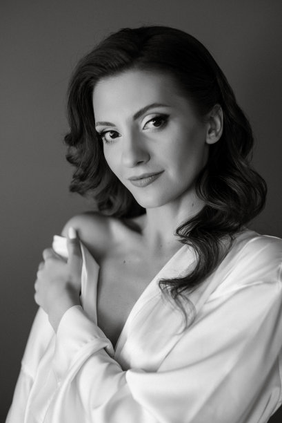 早晨的新娘与创造的形象图片下载