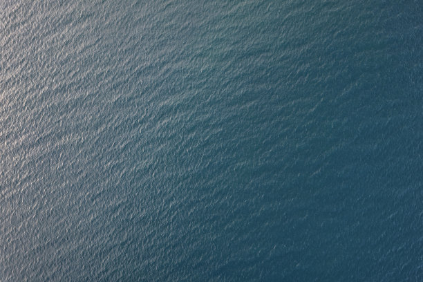 蓝绿色海水图片下载