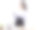 女商人站在办公桌前工作图片下载