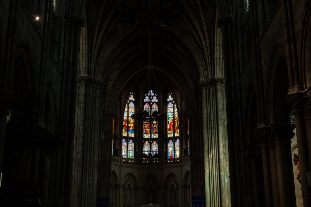 波尔多圣路易斯市Chartrons天主教堂的外立面图片下载