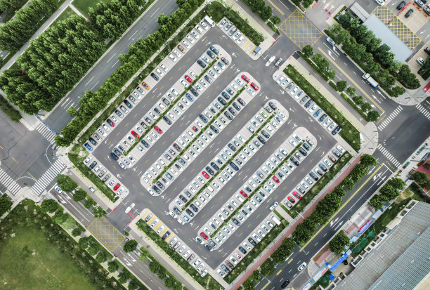 停车场航拍照片图片下载
