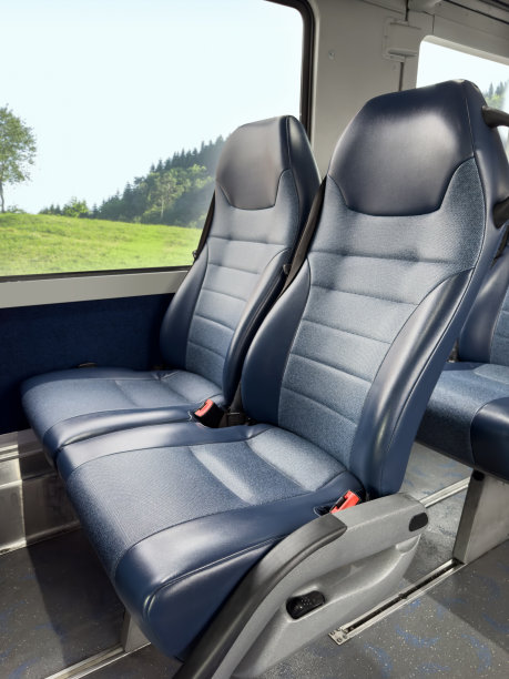 公共汽车上的乘客座位图片下载