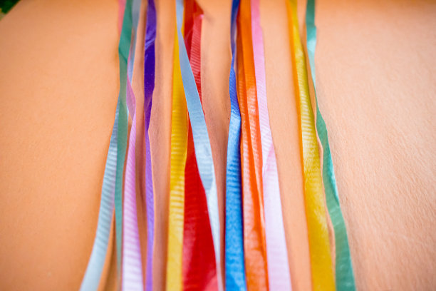 直而紧的丝带图片下载