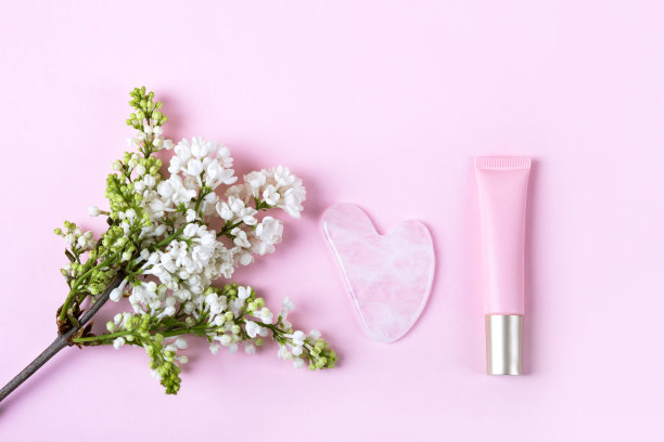 化妆品瓶容器和瓜沙图片下载