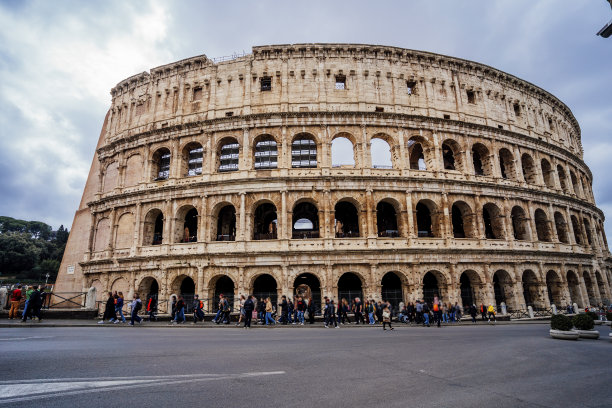 意大利罗马的斗兽场图片下载