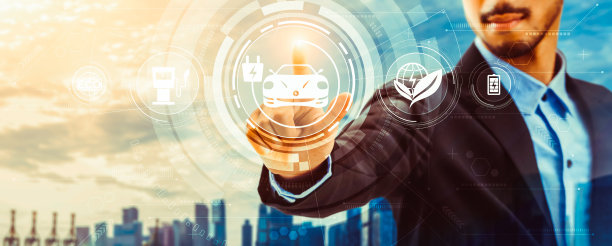 电动汽车虚拟现实概念，电动汽车充电站提供绿色能源和可持续来源的生态电力，供应给充电站，以减少二氧化碳排放。图片下载