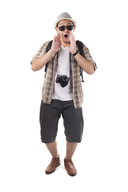 白色孤岛上的旅行者。一个背包客在说什么图片下载