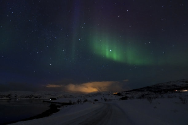 北极光，在特罗姆瑟也被称为北极光图片下载