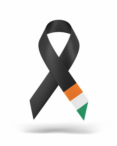 意识黑色条折叠，象牙海岸(科特迪瓦)国旗纹理，对象+阴影剪辑路径图片下载