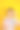 快乐俏皮的少年女孩与彩绘复活节彩蛋图片下载