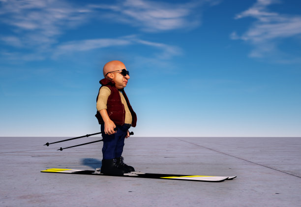 滑雪。在雪地上进行冬季运动。图片下载