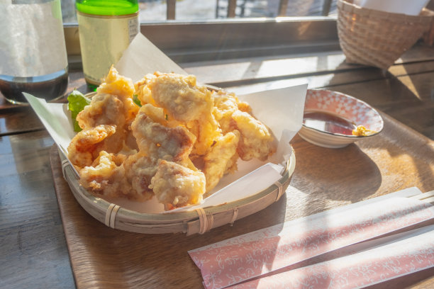 日本布丁，日本布丁，地狱流和Toriten，鸡天妇罗妙本，别府，九州，日本图片下载