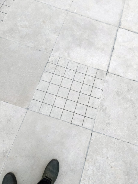 适合行走的土地纹理图片下载