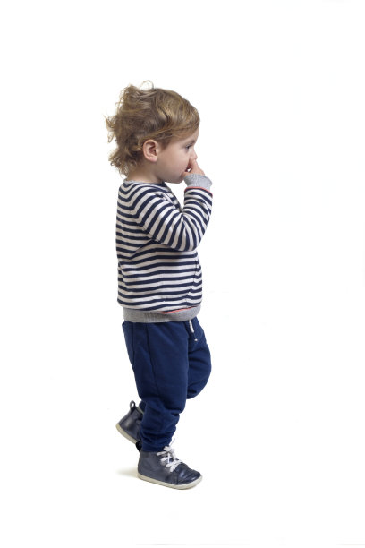 婴儿孤立在白色背景图片下载