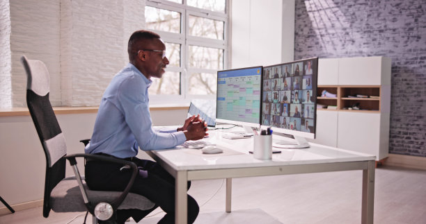 在线视频面试图片下载