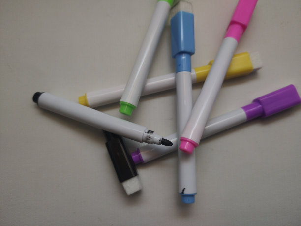 迷你马克笔非常适合画家，图片下载