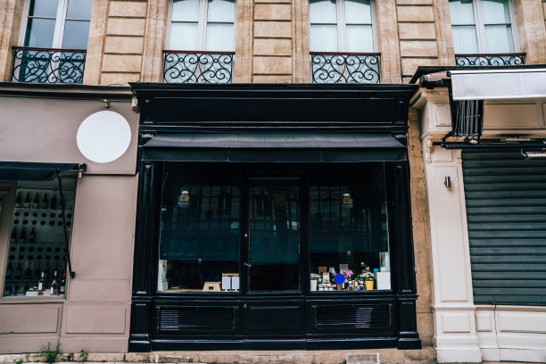 老楼里的街边商店图片下载