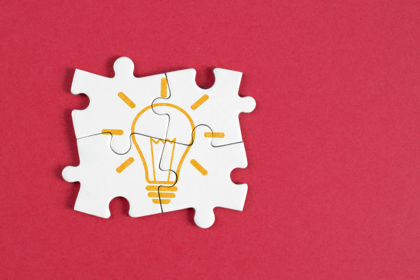 拼图完成灯泡图标图片下载