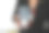 裁剪照片的女医生持有人造透明的人类头骨模型人体模型与彩色的肌肉在手中。图片下载