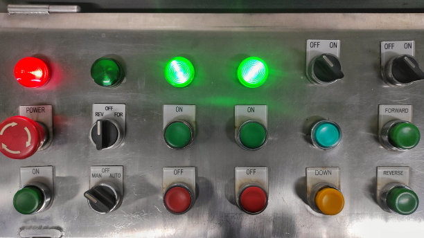 工厂机器控制面板图片下载