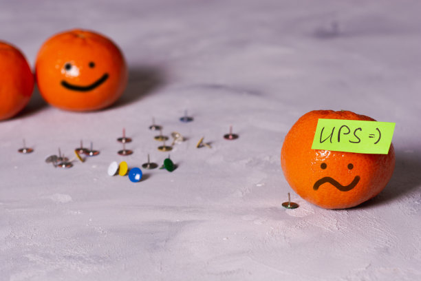 一张关于愚人节笑话的创意图片。图片下载