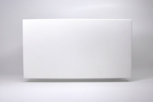 白盒3D隔离在白色背景上图片下载
