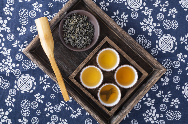 茶杯和茶具图片下载