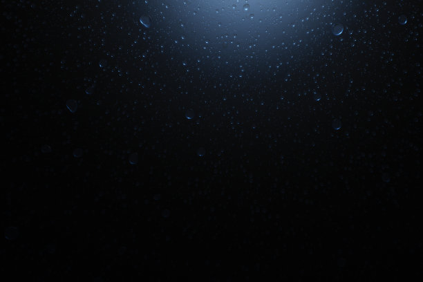 黑暗的水下背景与水泡泡和阳光。三维渲染插图。图片下载