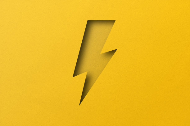 黄色剪纸镂空闪电光影叠加图片下载