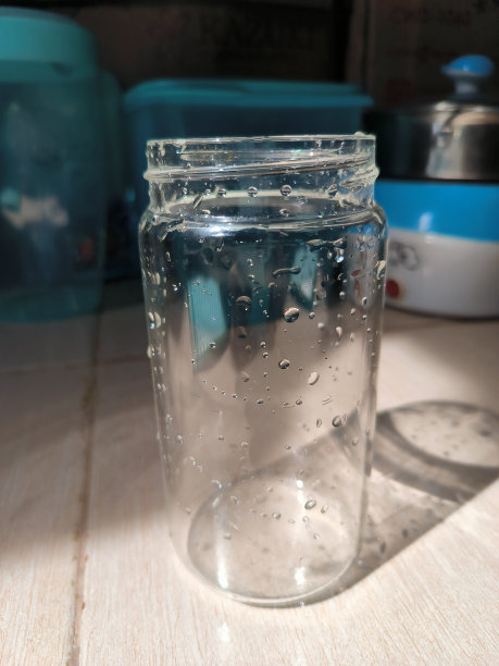 玻璃杯子图片下载